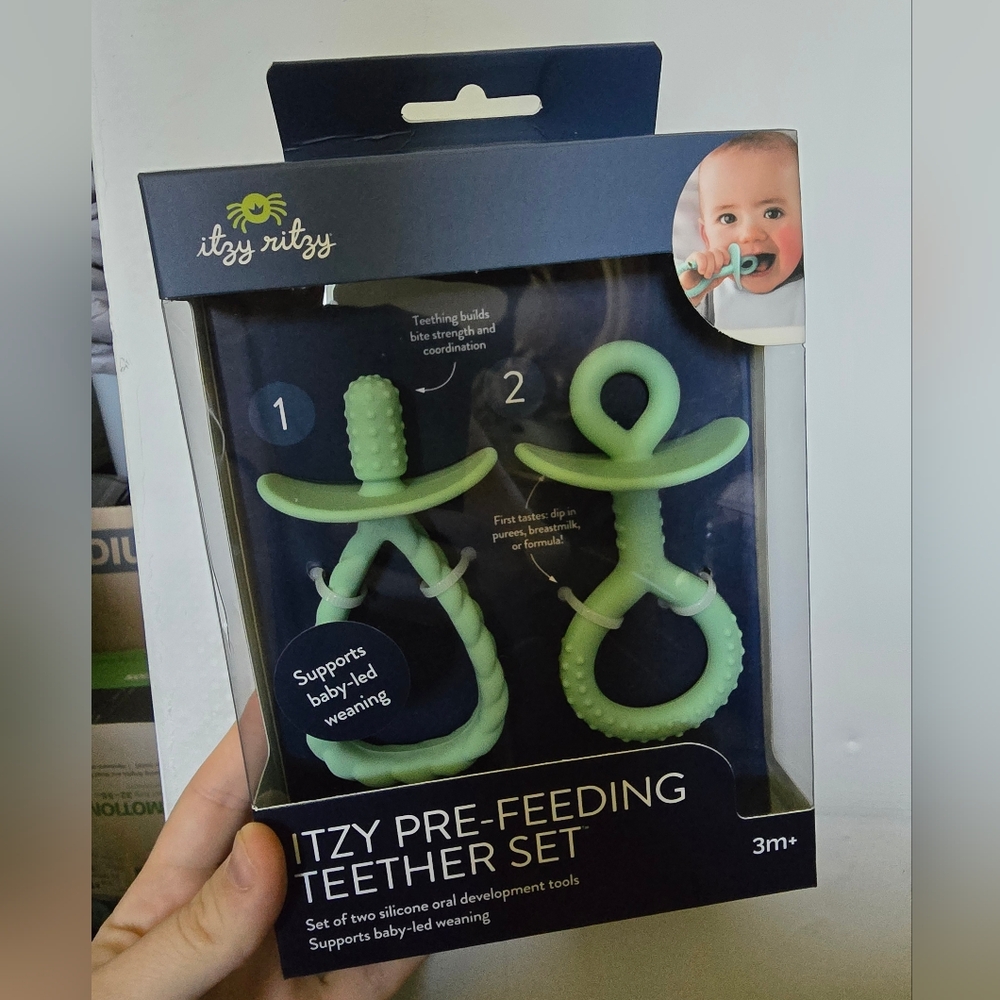 ITZY RITZY PRE-FEEDING TEETHER SET